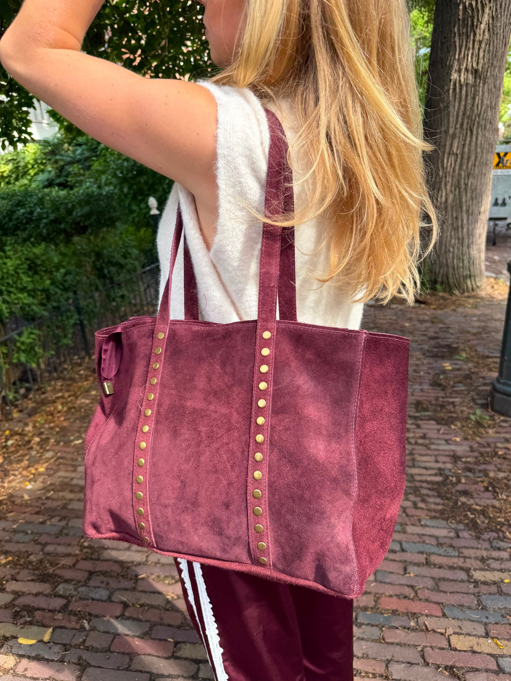 Studded bag - bordeaux