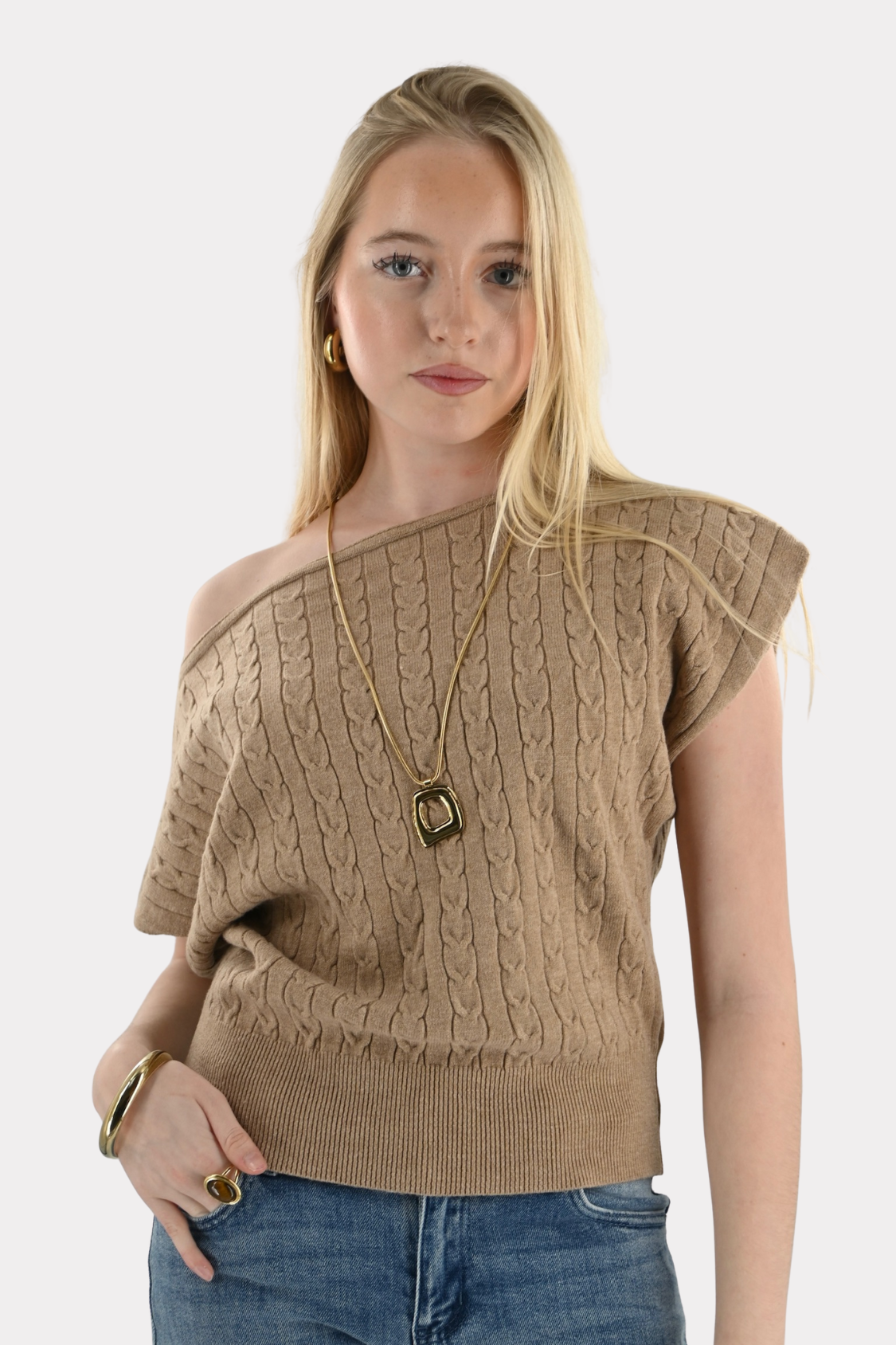 Mare-top-taupe-fashiontiger