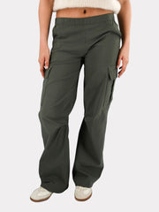 [photo_size]Roos (1,70 m) porte la taille S/M.[photo_size]