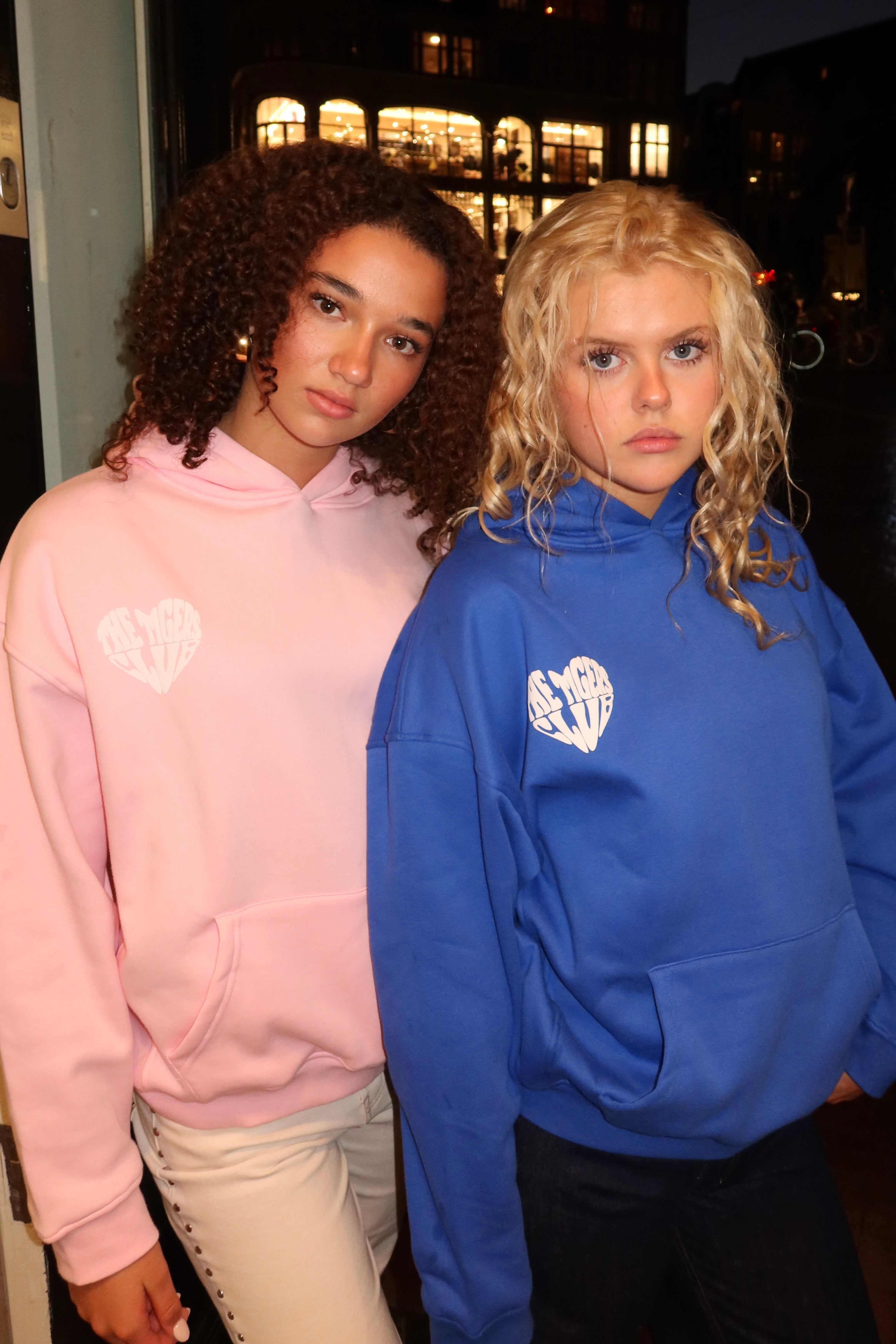 Love tigers hoodie - baby pink