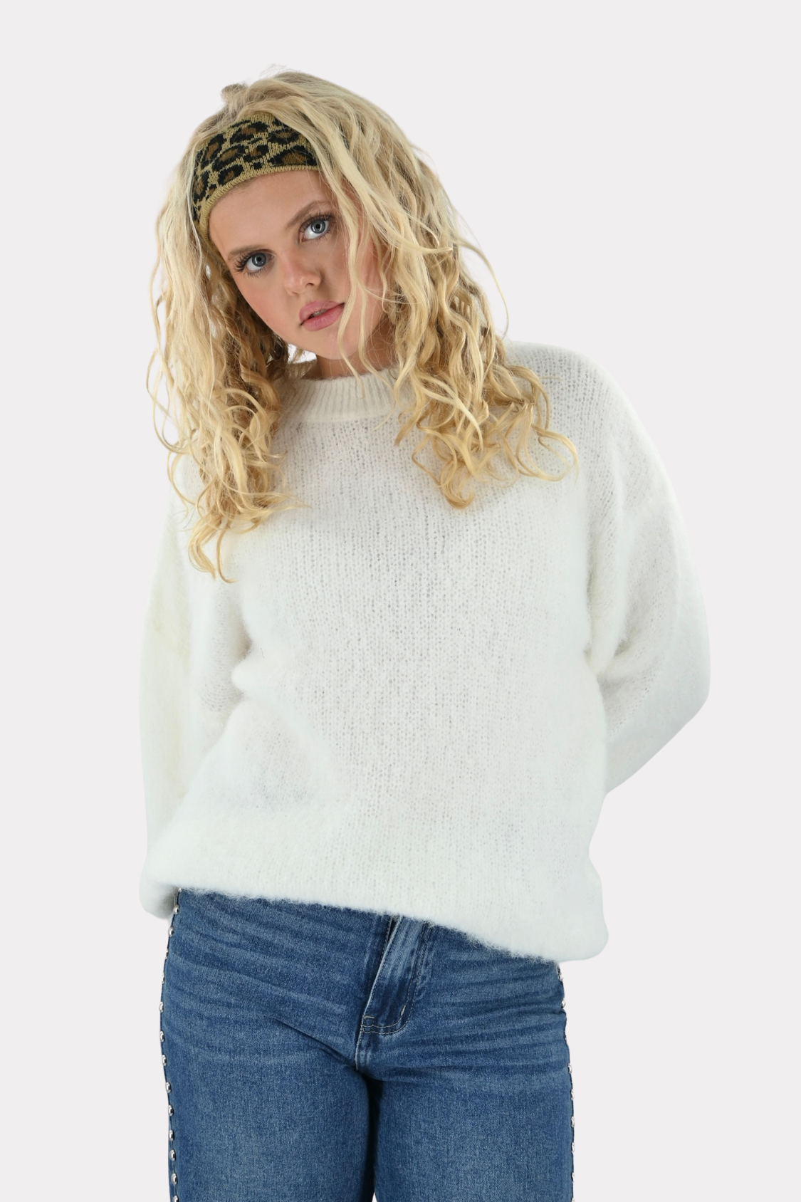 Faye-knit-white-Fashiontiger-2