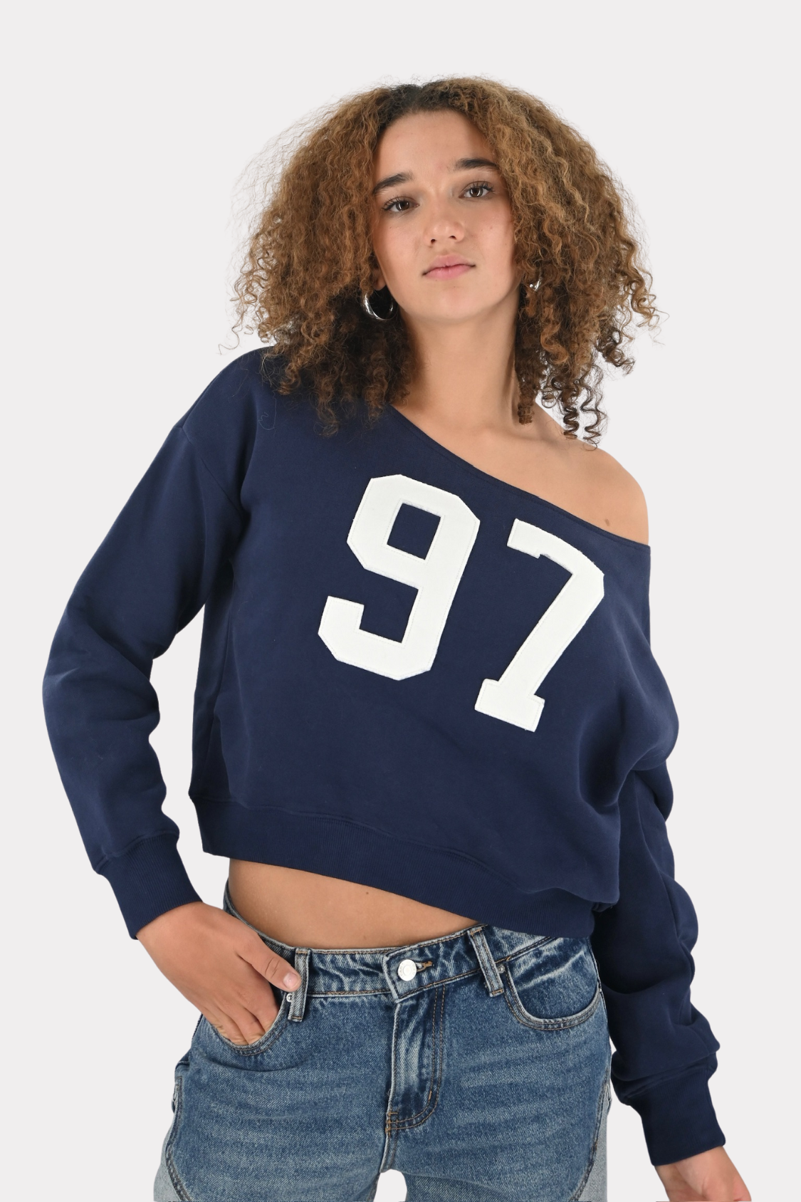 97-off-shoulder-sweater-navy-fashiontiger-1