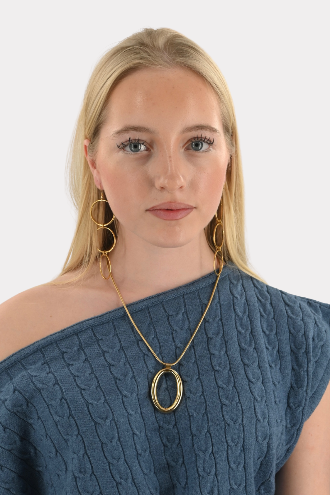 Halo-necklace-gold-fashiontiger