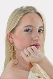 Connection-ring-gold-fashiontiger