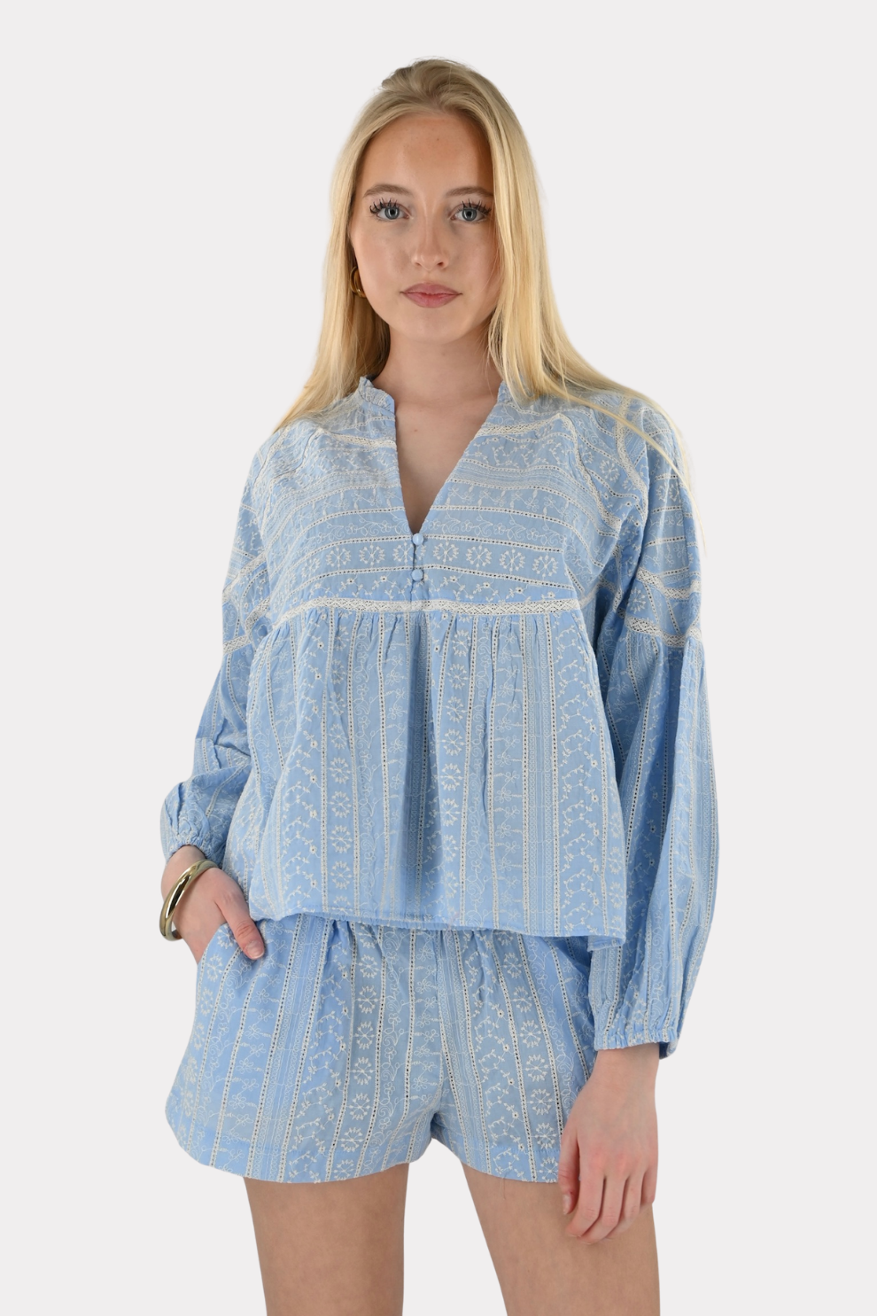 Dune blouse - light blue