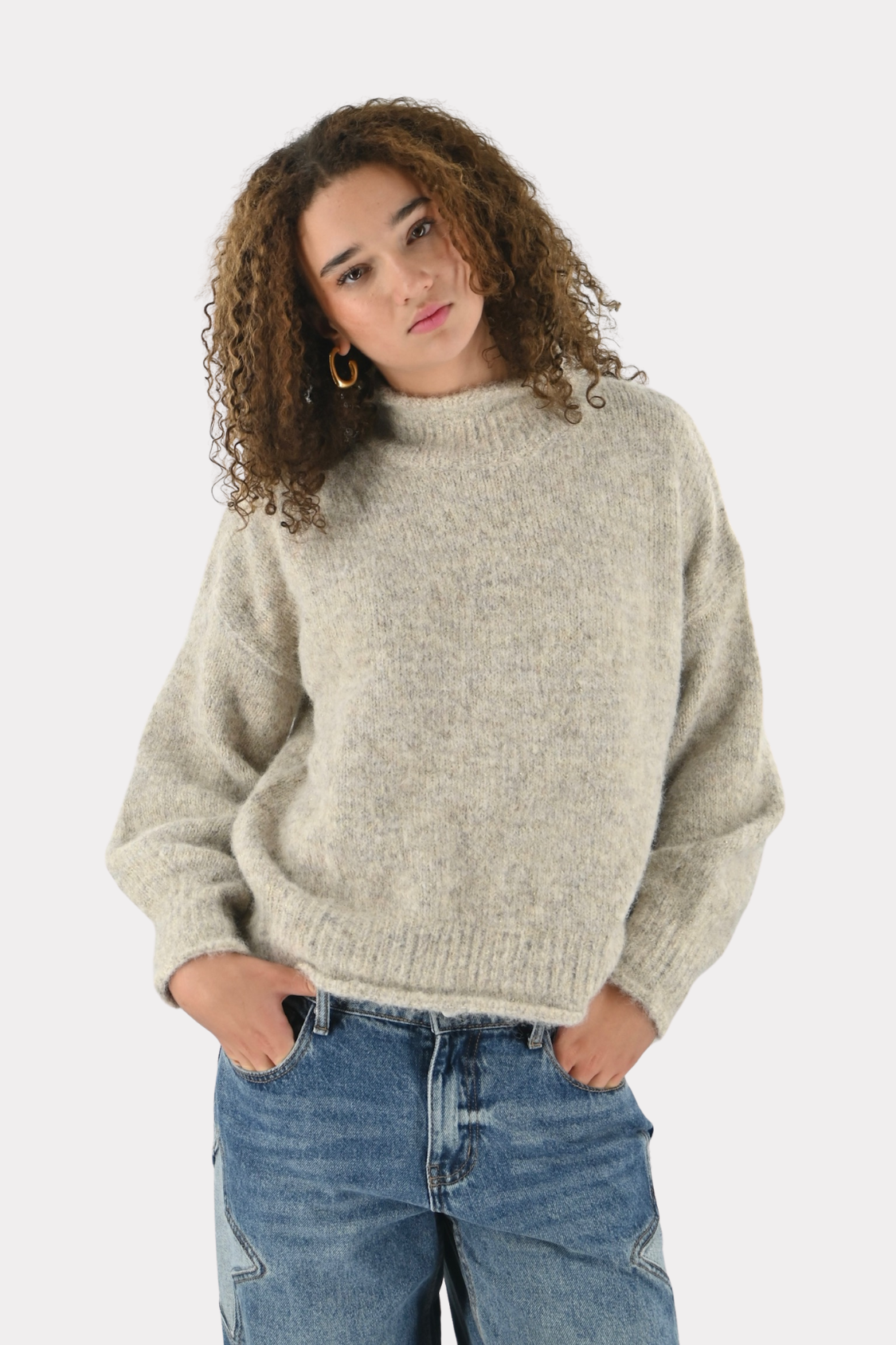 Daisy-knit-taupe-fashiontiger