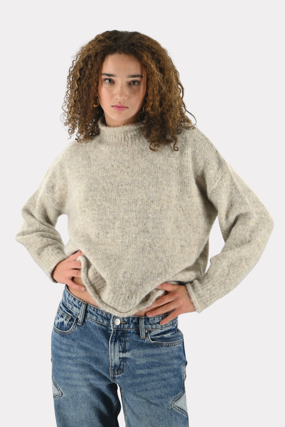 Daisy-knit-taupe-fashiontiger-2