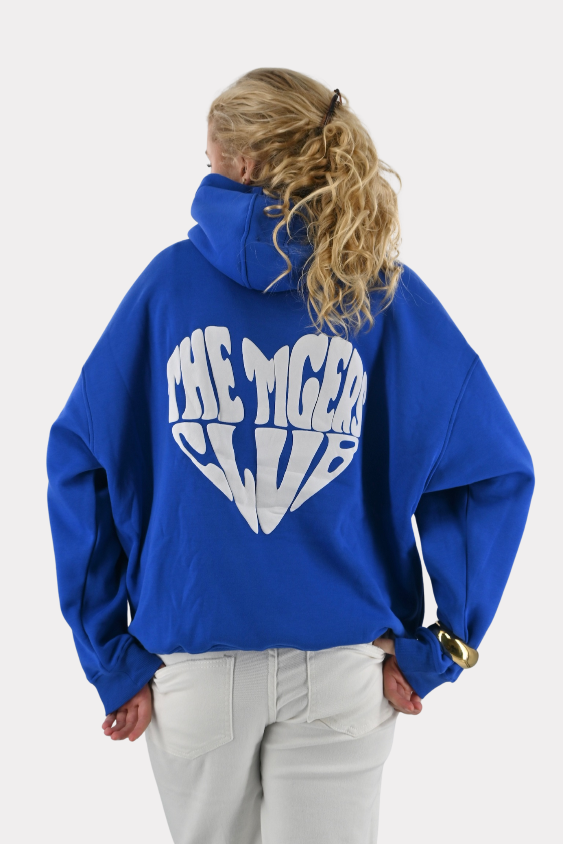 Love-tigers-hoodie-cobalt-fashiontiger-4