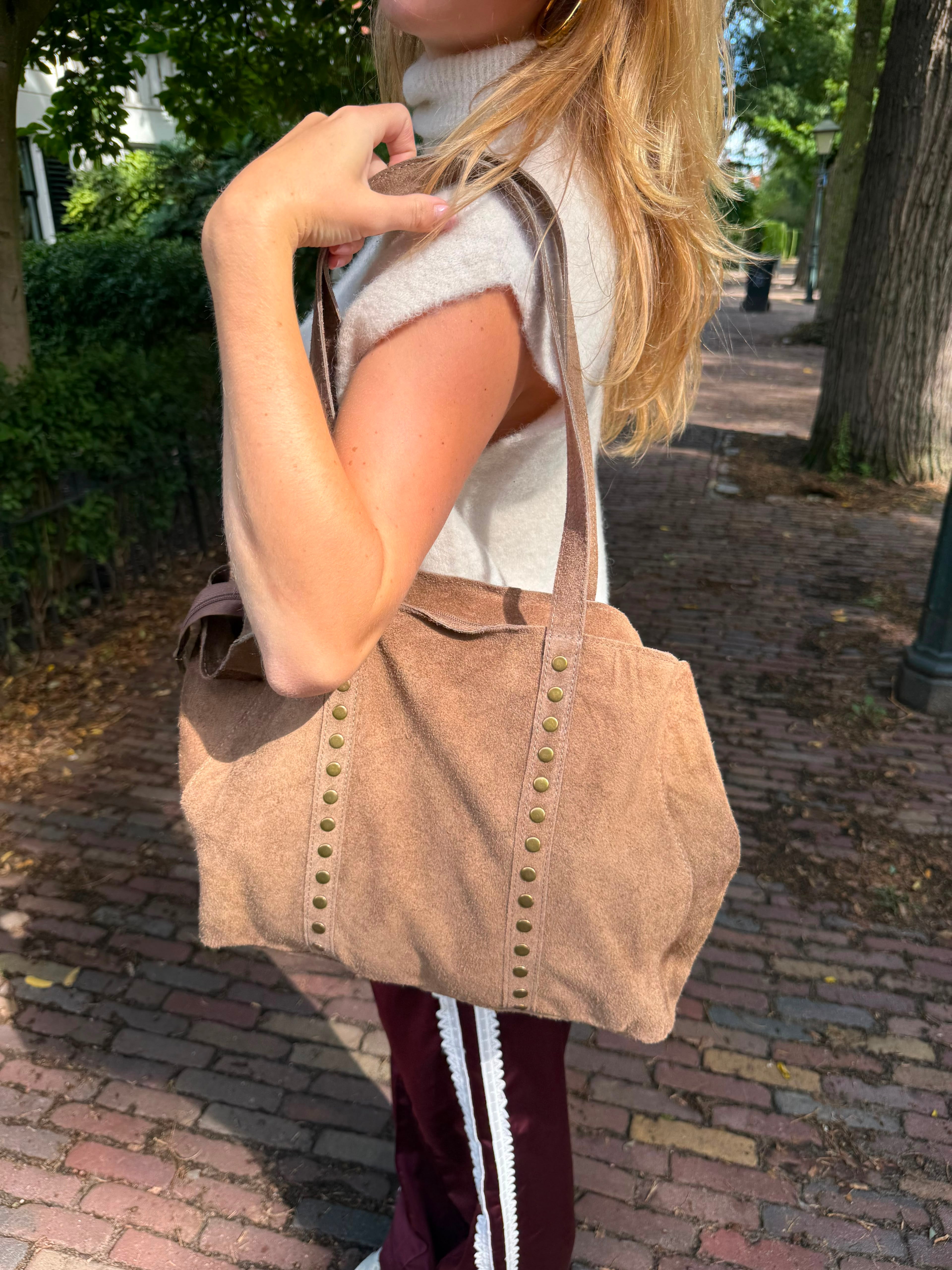 Studs bag - taupe (pre-order)