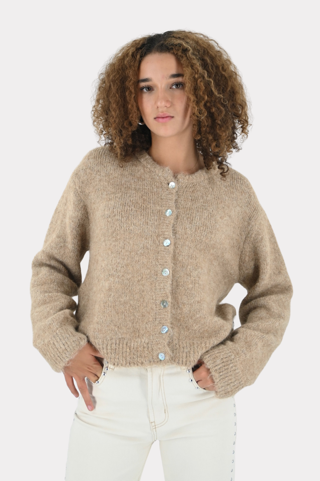 Lena-cardigan-taupe-fashiontiger