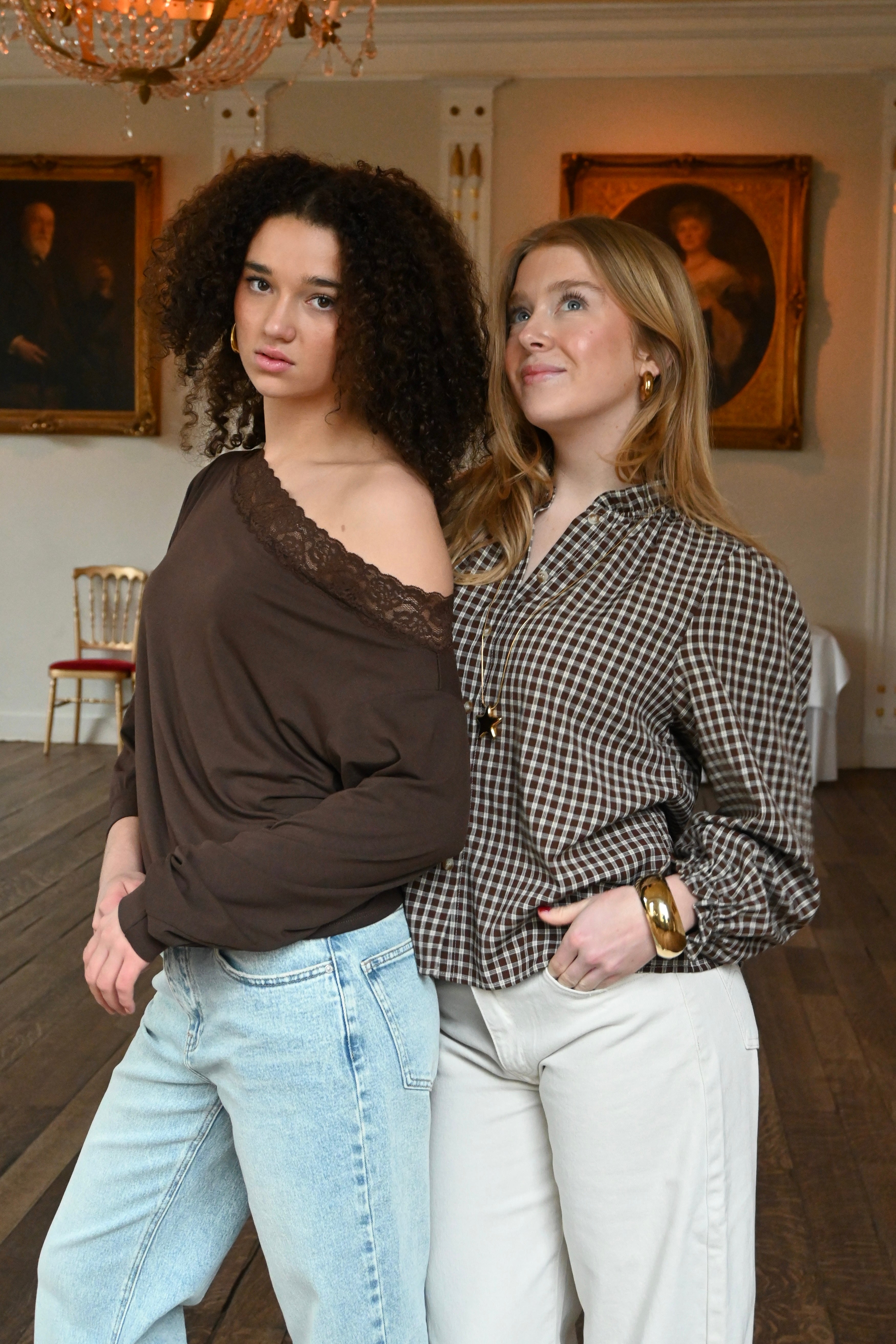 Michelle lace top - bruin