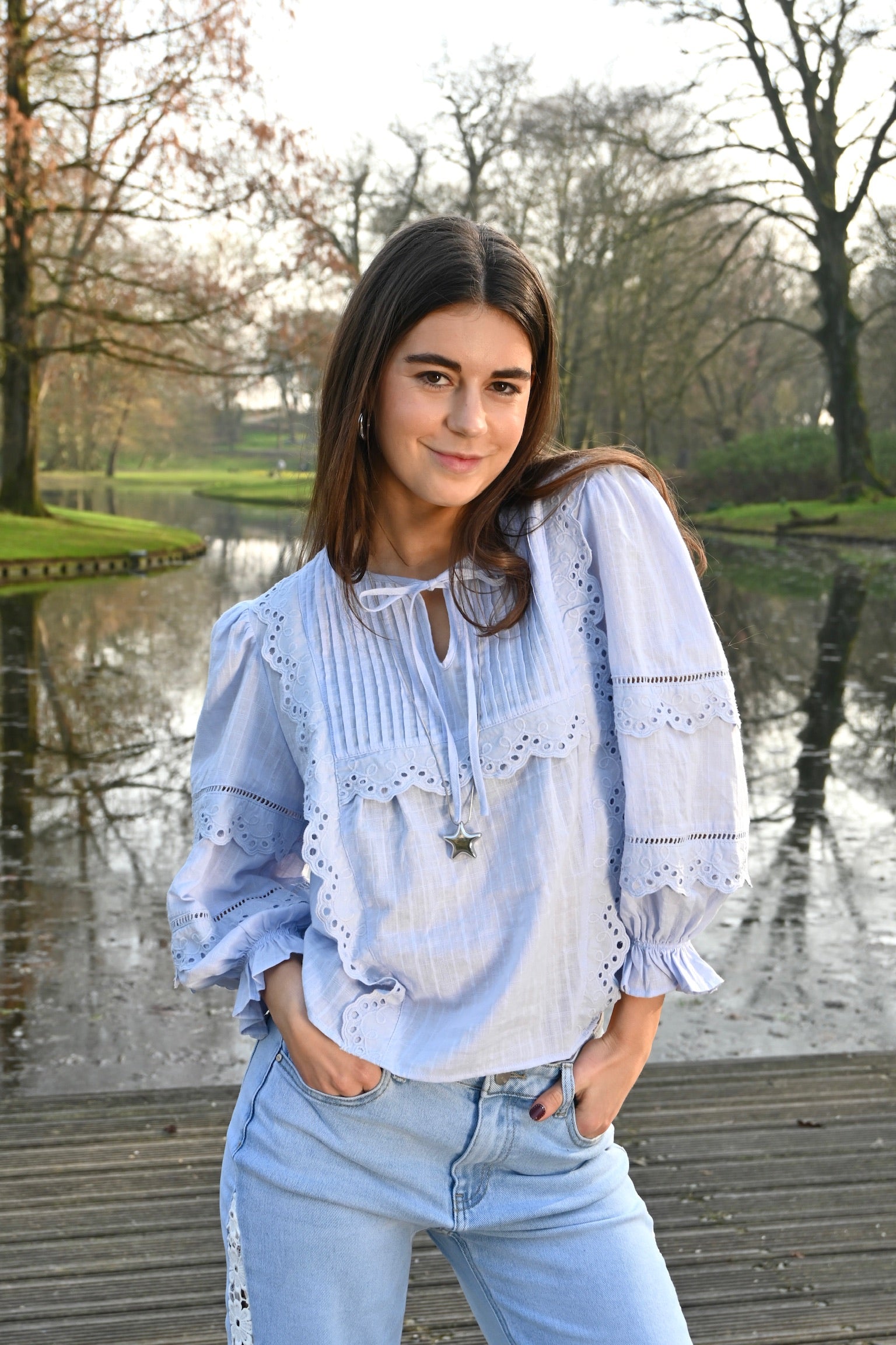 Anne blouse - licht blauw - Fashiontiger 1