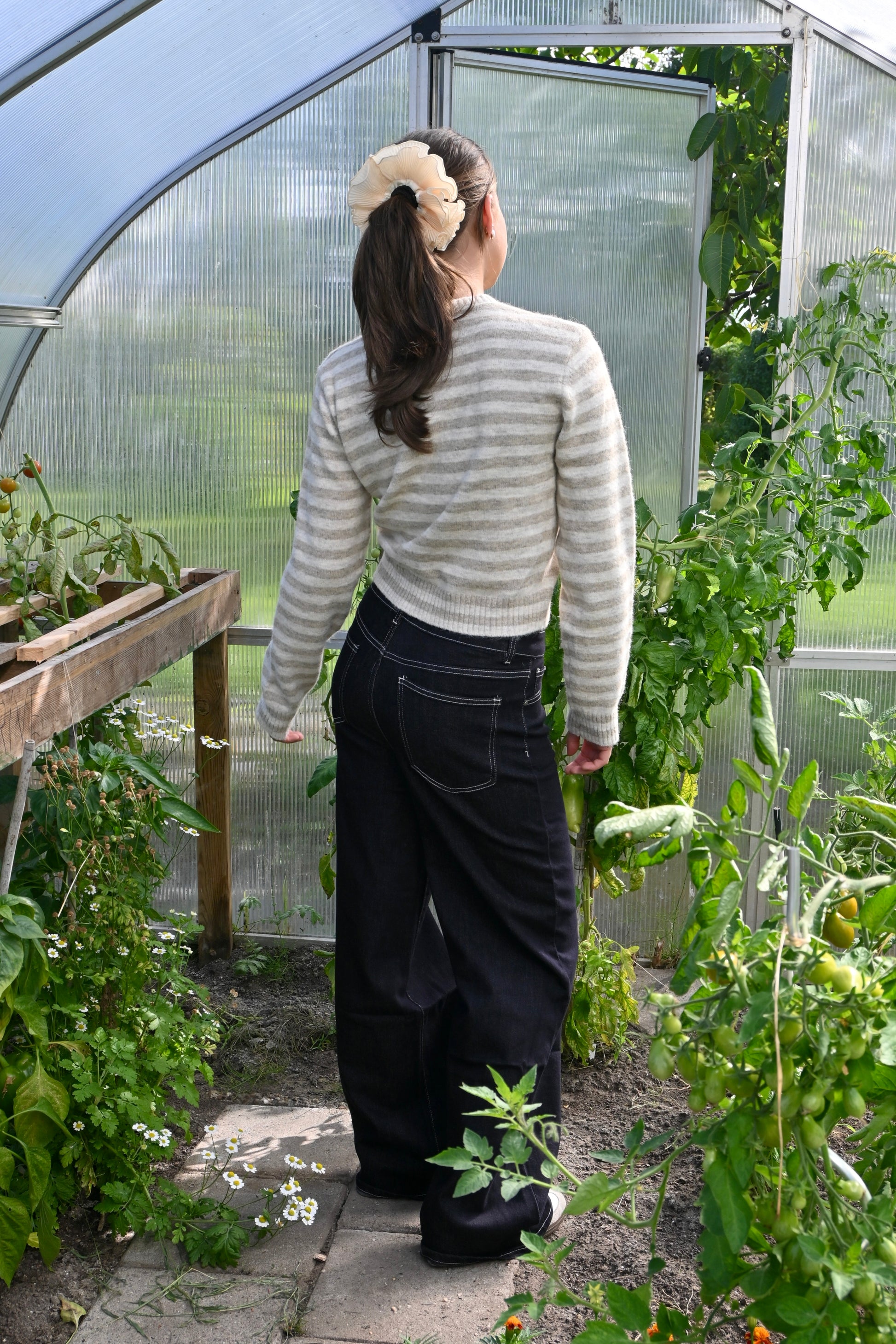 Autumn-dark-denim-jeans-blue-fashiontiger-4