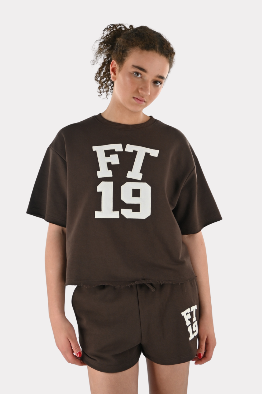 [photo_size]Gwen is 1.70m lang en draagt maat S/M.[/photo_size]