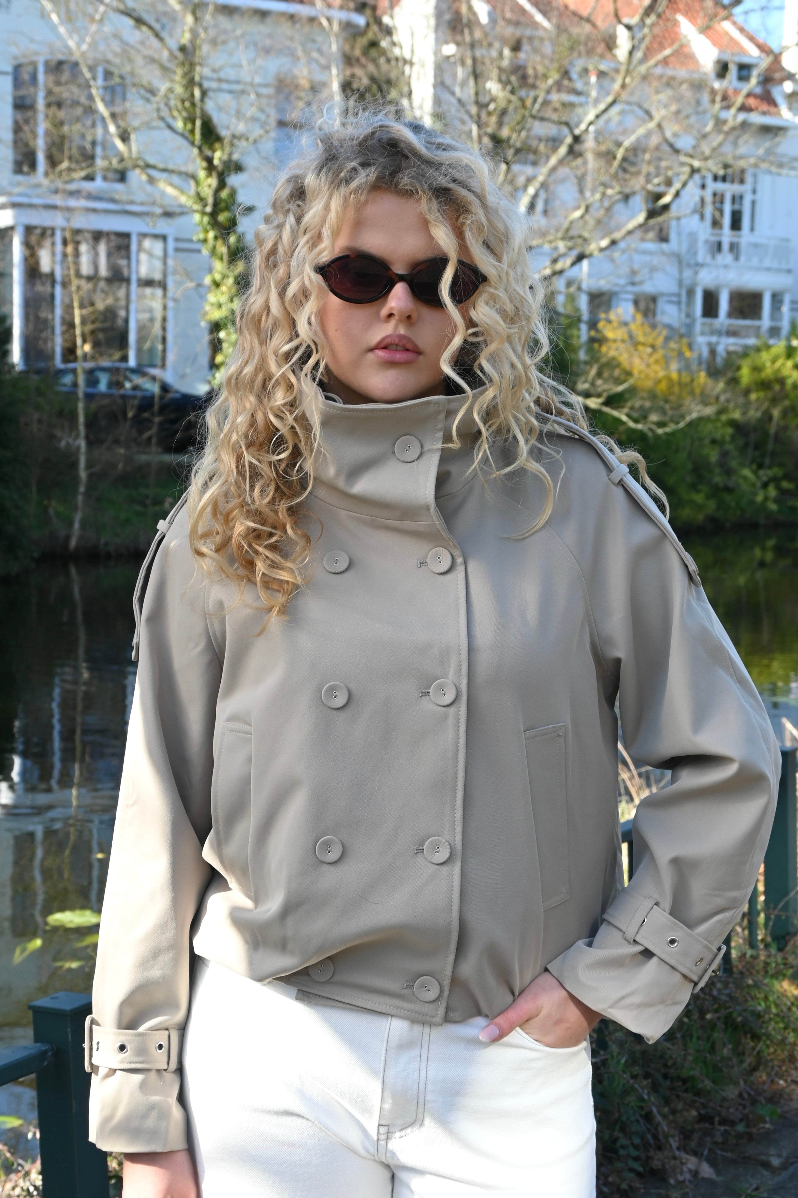 Trench jacket - camel