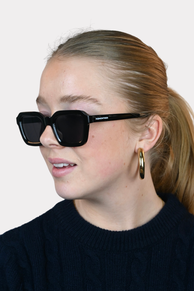 Everything_sunnies_black_fashiontiger_3