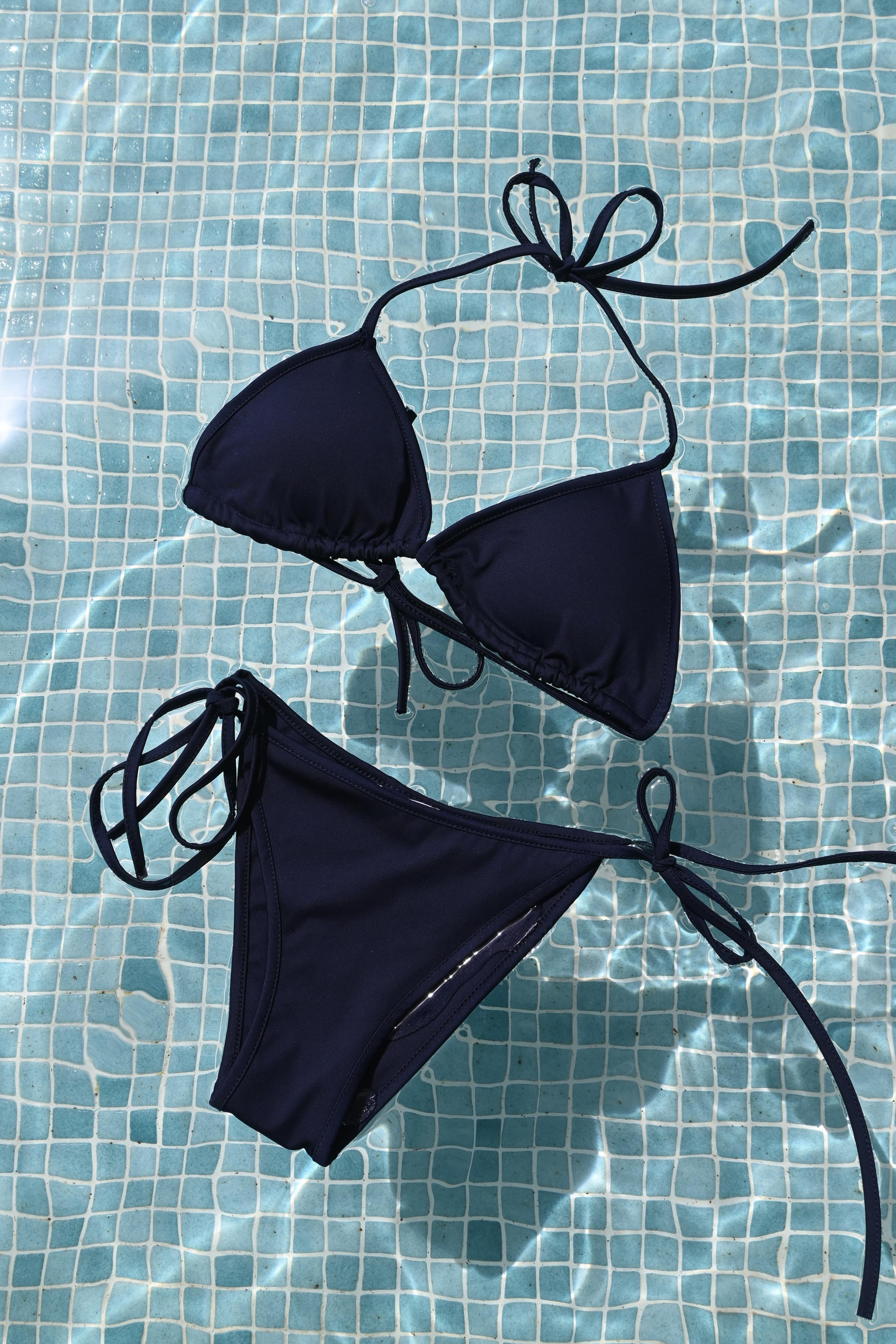Basic Bikini - Marineblau