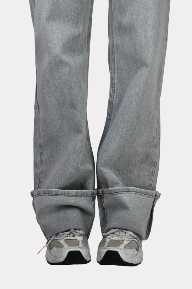 Folded_jeans_grey_fashiontiger_5