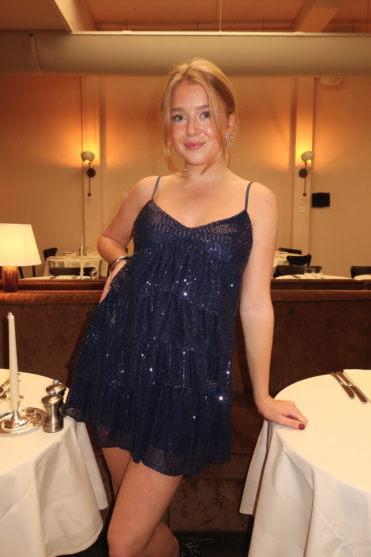 Champagne-sparkle-dress-navy-fashiontiger-2