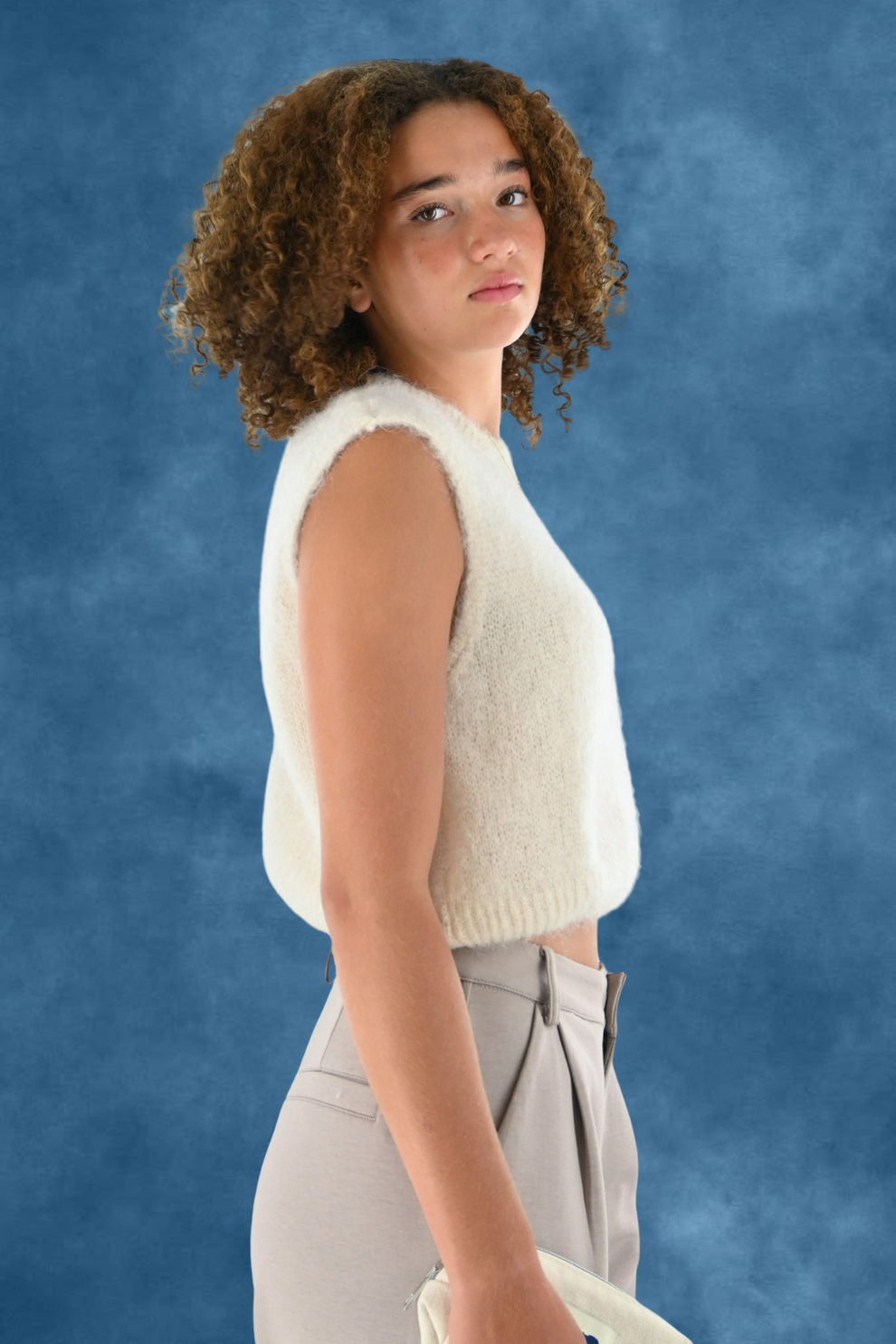[photo_size]Gwen is 1.76m lang en draagt one-size.