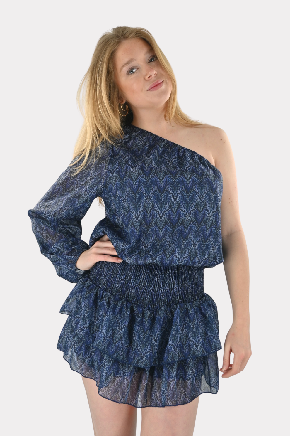 [photo_size]Milou is 1.66m lang en draagt maat S/M.[/photo_size]