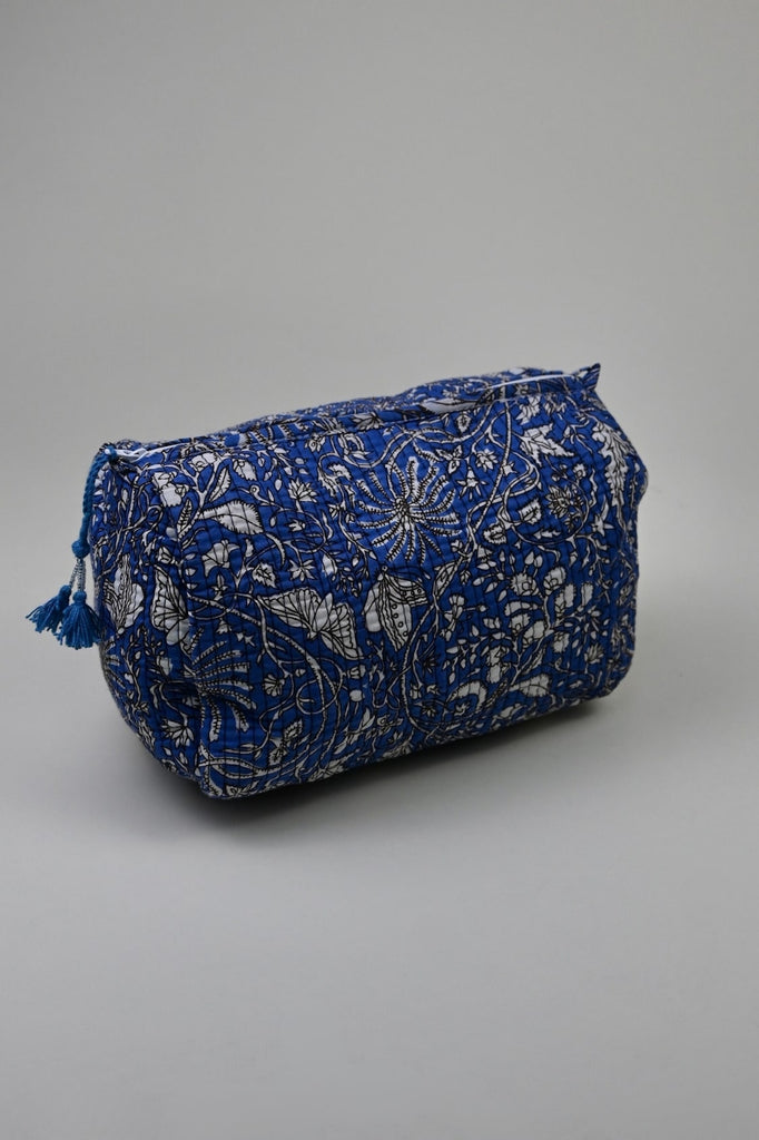 beauty-bag-cobalt-groot-fashiontiger-1