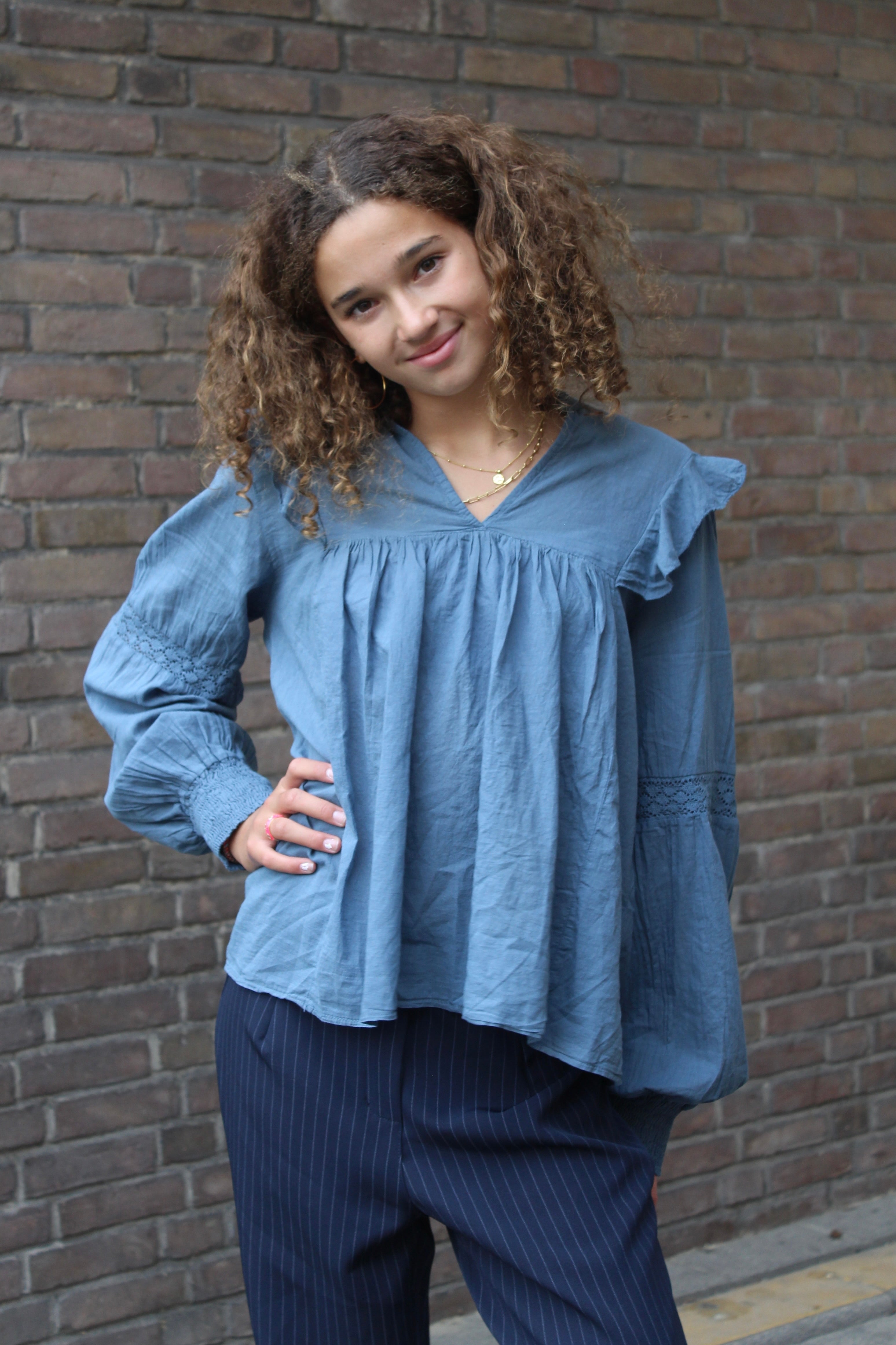 pippa-blouse-blauw-fashiontiger-2