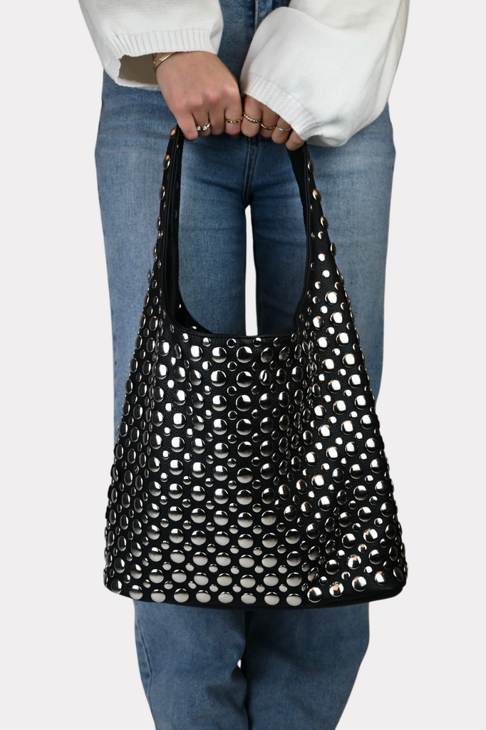 studded-bag-zwart-fashiontiger-3